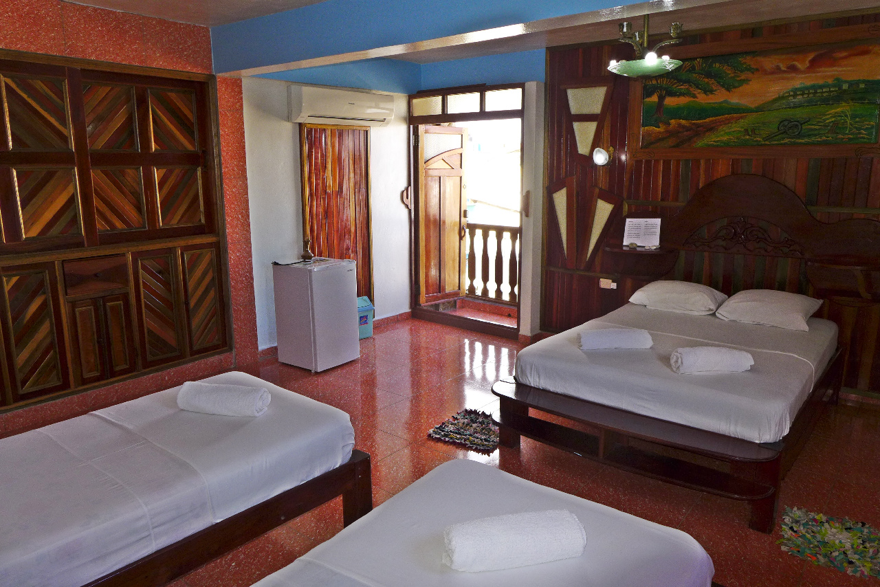 Casa HOSTAL LA MADERA, Bed and Breakfast Baracoa Kuba